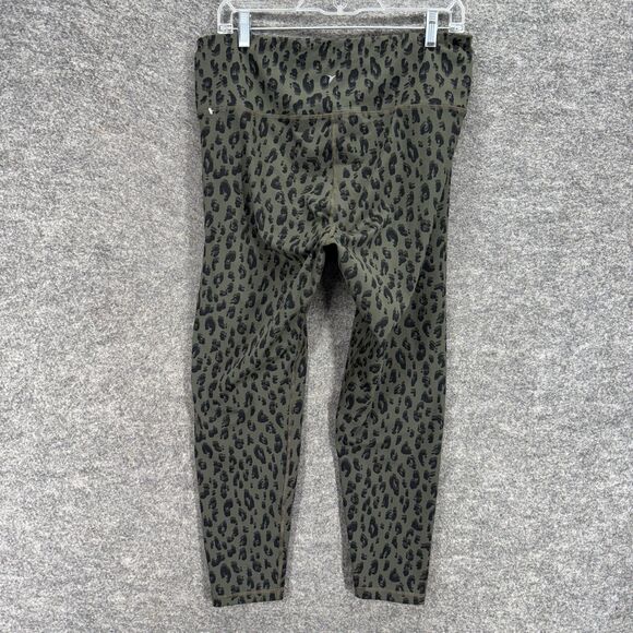 Old Navy Activewear Leggings Women M Medium Gray Animal Print Capri Pull On - Picture 2 of 7